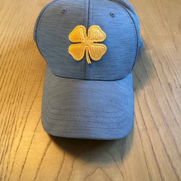Black Clover Golf Live Lucky Hat S/M - Picture 1 of 4